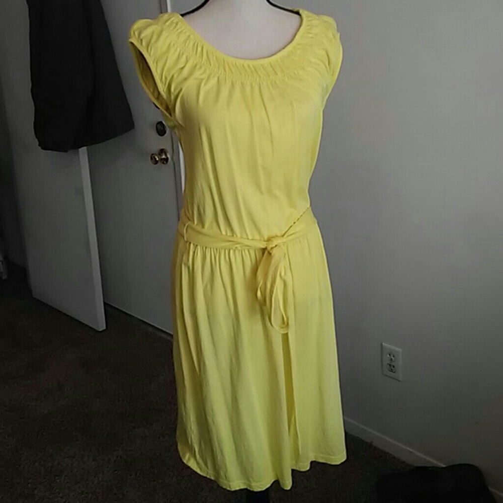 🌈 5/$25 Sunny Yellow Dress